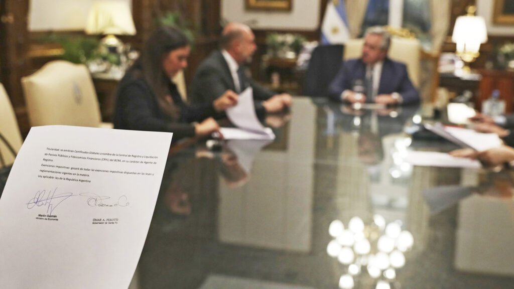 Por qué no fue una fiesta el anuncio del pago de la deuda de la Nación ...